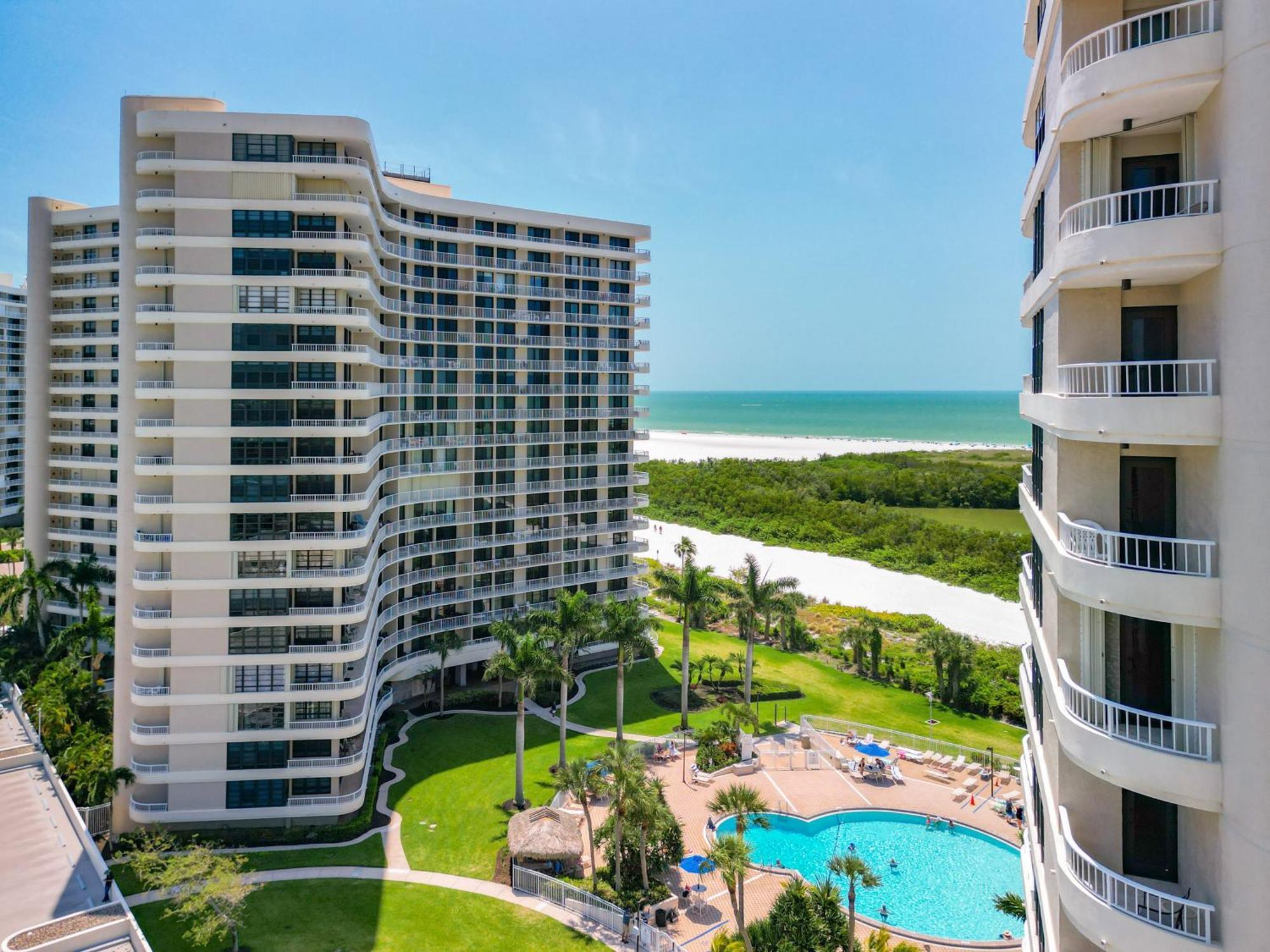 Beach Front Condo In Paradise Marco Island Exterior photo