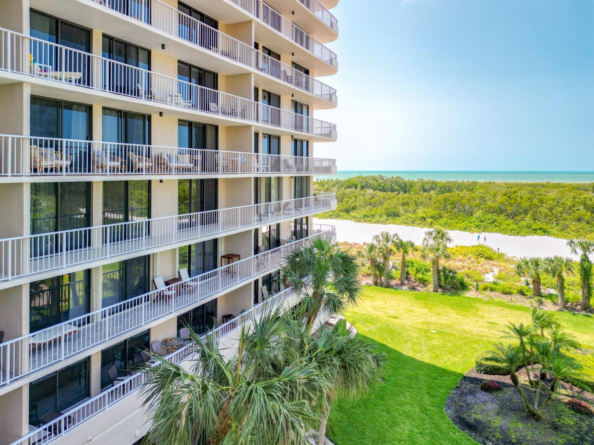 Beach Front Condo In Paradise Marco Island Exterior photo